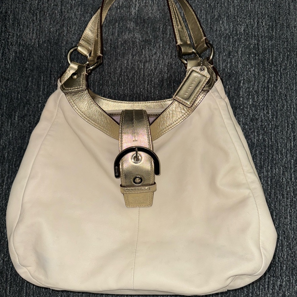 Coach Soho Ivory Leather Shoulder Bag